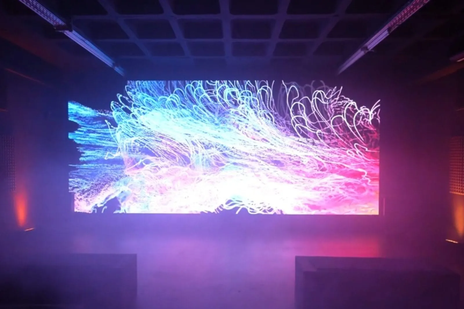 Projection in the Physic-Flow room